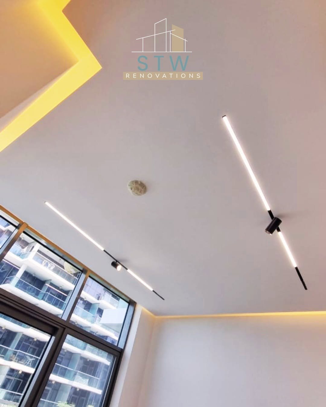 Modern ceiling and lighting installation